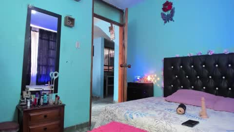 Snapshot of ameliasexdoll chatting on March 4, 7:20 pm ameliasexdoll online show from March 4, 7:20 pm