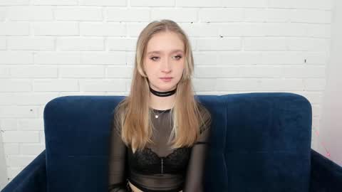 ameliawise online show from February 7, 8:33 am