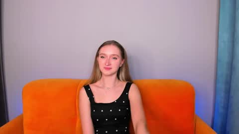ameliawise online show from February 21, 3:23 am