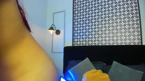 amelie online show from May 3, 2:01 pm