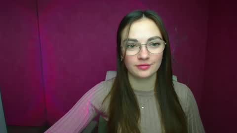 Snapshot of amelie_jackson_ chatting on December 5, 5:26 am Amelie online show from December 5, 5:26 am