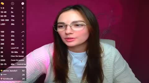 Snapshot of amelie_jackson_ chatting on December 7, 1:14 am Amelie online show from December 7, 1:14 am