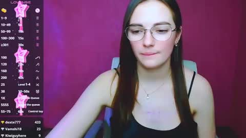 Snapshot of amelie_jackson_ chatting on January 6, 12:48 am Amelie online show from January 6, 12:48 am