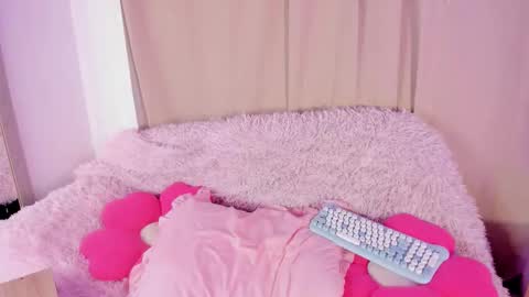 Amelia online show from February 9, 9:19 pm