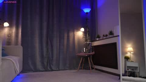 Amy  online show from February 5, 2:27 am