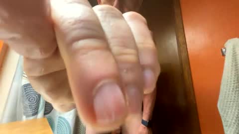 Snapshot of american_ron chatting on February 8, 1:58 pm american_ron online show from February 8, 1:58 pm