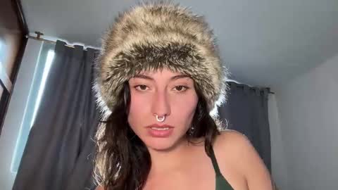 Voraginem online show from February 3, 9:07 pm