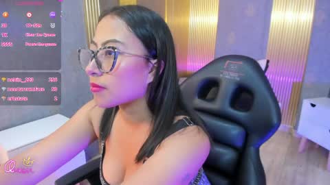 Snapshot of amhira_tay chatting on May 23, 7:07 pm amhira_tay online show from May 23, 7:07 pm