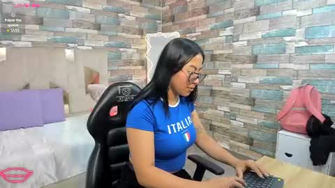amhira_tay online show from July 8, 7:07 pm