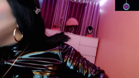 Queen Mireska online show from March 17, 5:16 pm