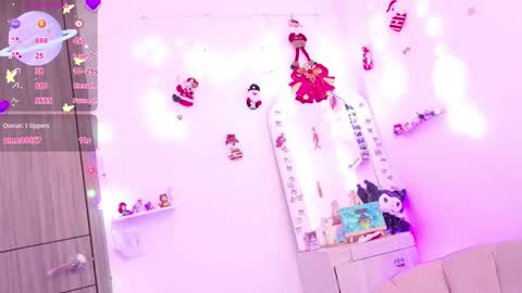 Amy online show from November 27, 4:42 pm