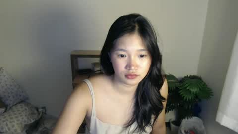 Snapshot of amiekim chatting on June 29, 3:56 pm Amie and Kim online show from June 29, 3:56 pm