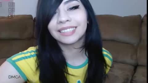 amilust online show from March 14, 7:19 pm