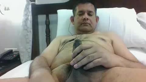 Snapshot of amimonalisa chatting on April 5, 6:27 pm amimonalisa online show from April 5, 6:27 pm