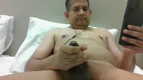 Snapshot of amimonalisa chatting on April 20, 6:20 pm amimonalisa online show from April 20, 6:20 pm