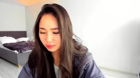 Amina online show from February 21, 8:26 am