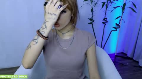    online show from March 19, 11:47 am