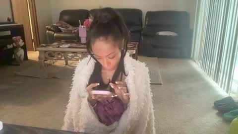 Aulani 3 online show from April 1, 1:41 pm