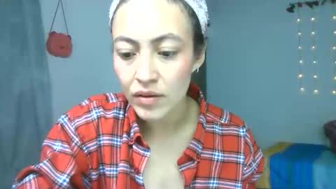 amitlu_ online show from March 18, 10:35 pm