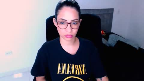 diana online show from May 15, 1:23 am