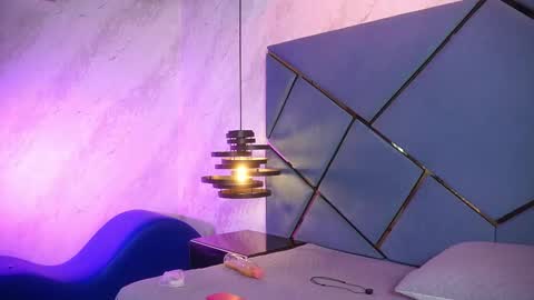 ammy durand online show from February 18, 7:10 pm