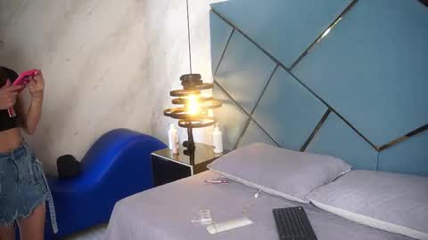 ammy durand online show from February 26, 7:46 pm