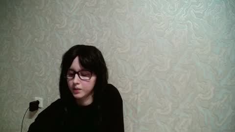 Amomira online show from December 16, 3:00 pm