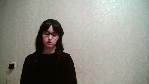 Amomira online show from December 18, 2:56 pm