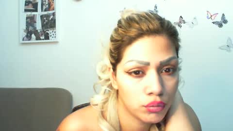 Snapshot of amorahnotty chatting on January 13, 4:19 pm AmorahNotty online show from January 13, 4:19 pm