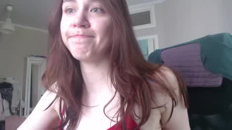 miss unforgettable online show from May 19, 11:05 am