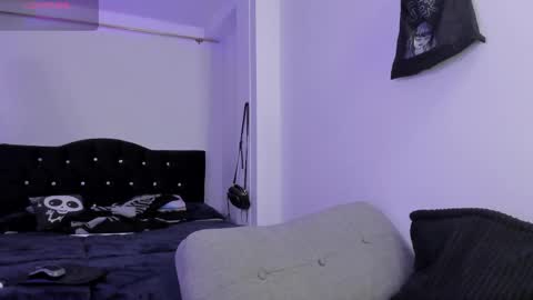 Amy online show from May 24, 2:33 pm