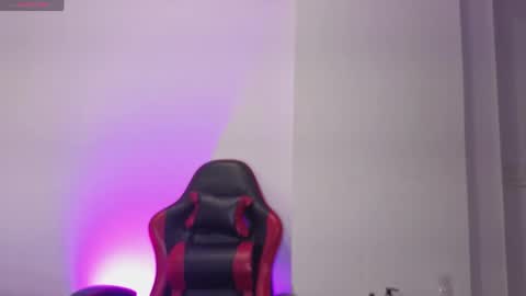 Amy online show from May 30, 2:58 pm
