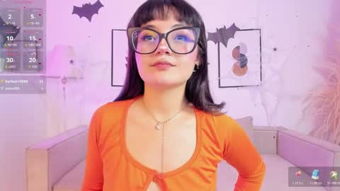 Hello I am Allison Welcome to my room and let is  have a good time together whith me online show from October 23, 7:01 pm