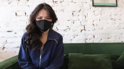 girl next door named Amy online show from February 7, 7:40 am