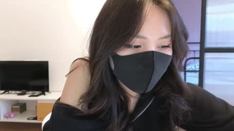 girl next door named Amy online show from February 10, 1:44 pm