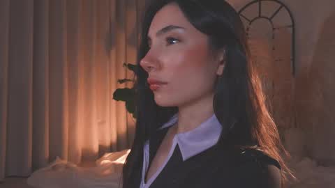 Amy Armstrong online show from October 5, 12:20 am