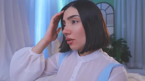 Amy Armstrong online show from March 21, 9:18 pm