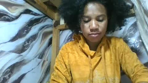 Amyatche online show from June 27, 4:39 am
