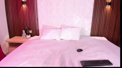 amy online show from May 23, 11:58 am