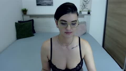 Snapshot of amylexy chatting on July 16, 6:58 pm Hi there guys My pleasure in your hands pvt is open online show from July 16, 6:58 pm