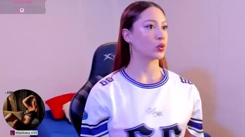 Amy online show from January 12, 6:24 pm