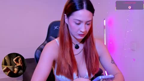 Snapshot of amypond__ chatting on February 4, 4:24 pm Amy online show from February 4, 4:24 pm