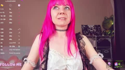 Amy Rose online show from May 7, 6:02 pm