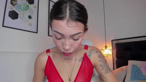 Amy online show from November 22, 1:43 pm