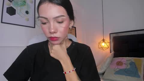 Amy online show from December 15, 11:36 am