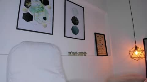 Amy online show from February 13, 11:39 am