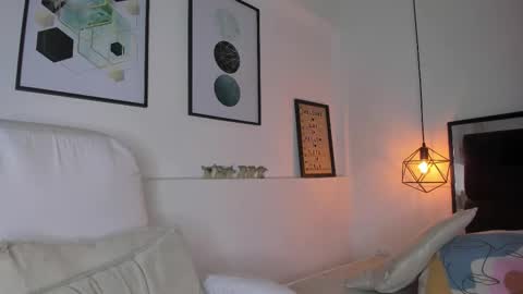 Amy online show from February 18, 11:39 am