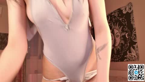 amyskymoon online show from May 28, 5:21 pm