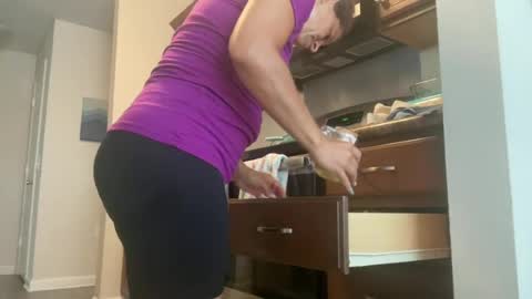 Amy Smilez online show from July 8, 12:42 pm