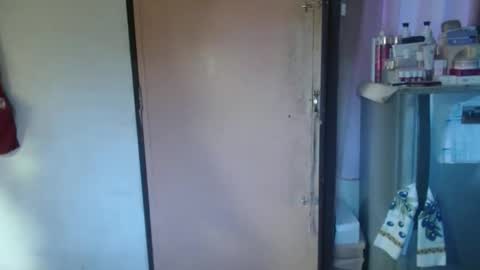 amysweetbabe online show from February 6, 10:35 pm